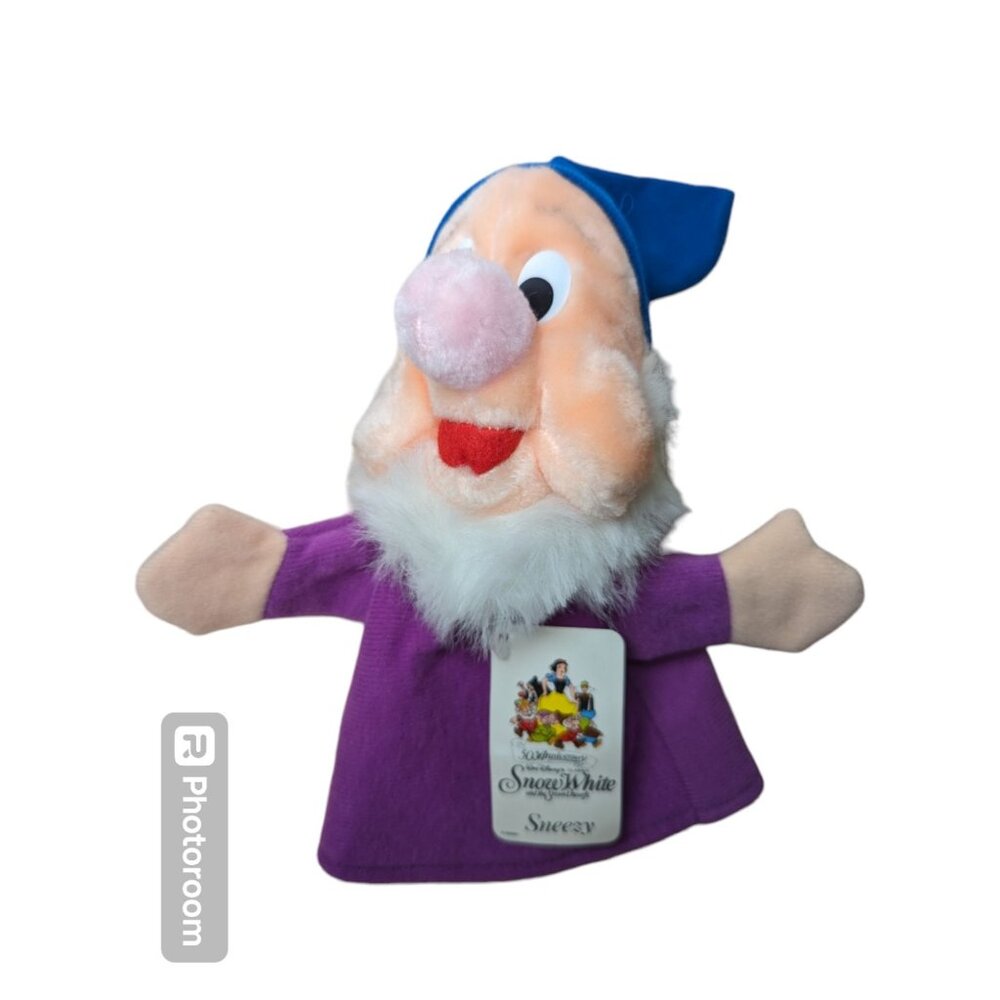 Disneyland Walt Disney World Snow White drawf Sneezy hand puppet Korea 9 inch